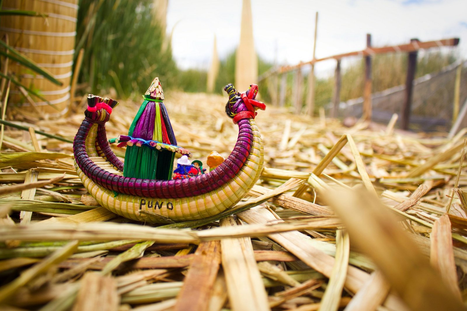 Lago Titicaca con las islas flotantes de los Uros